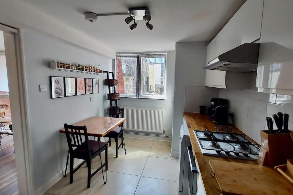Central Apartment, Kings Cross 6 Mins Walk لندن المظهر الخارجي الصورة